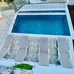 Sofias Retreat Nissaki Σπίτι διακοπών *