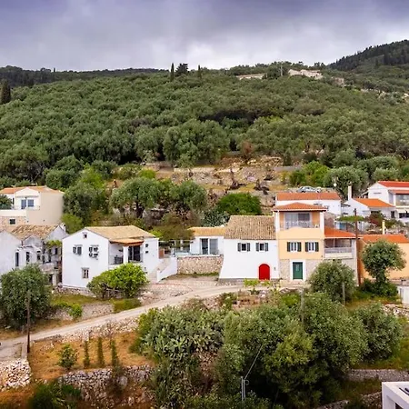 Sofias Retreat Nissaki Katavolos