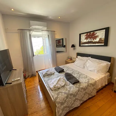 Sofias Retreat Nissaki Katávolos