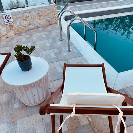 Vakantiehuis Sofias Retreat Nissaki Katávolos