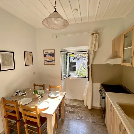 Vakantiehuis Sofias Retreat Nissaki